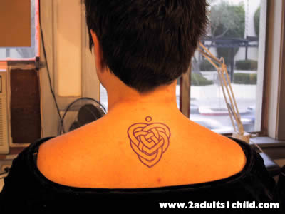 Celtic Tattoo Designs on Flowers   Dianne Had Him Tattoo The Symbol For  Motherhood    Right